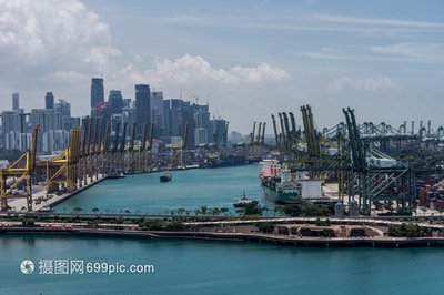 Porto de Tuas, em Cingapura, adicionará três novos berços para lidar com o congestionamento