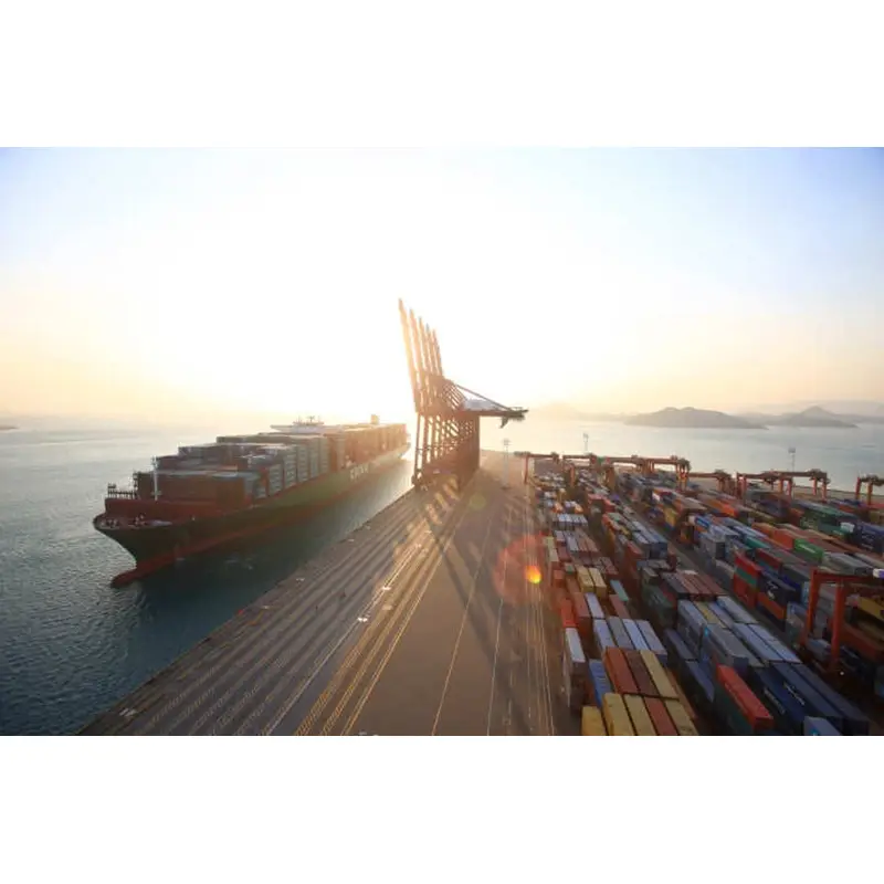 Como o frete marítimo pode melhorar a eficiência da cadeia de suprimentos industrial global?